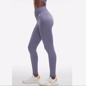 NWOT Peloton Seamless High Waist Leggings Purple Size M/L